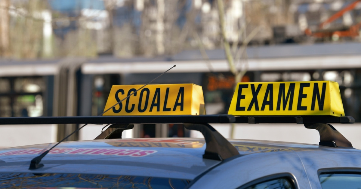 Cum se obținea permisul auto la Suceava: Mită în plic și probe „aranjate”. Șase instructori au fost trimiși în judecată